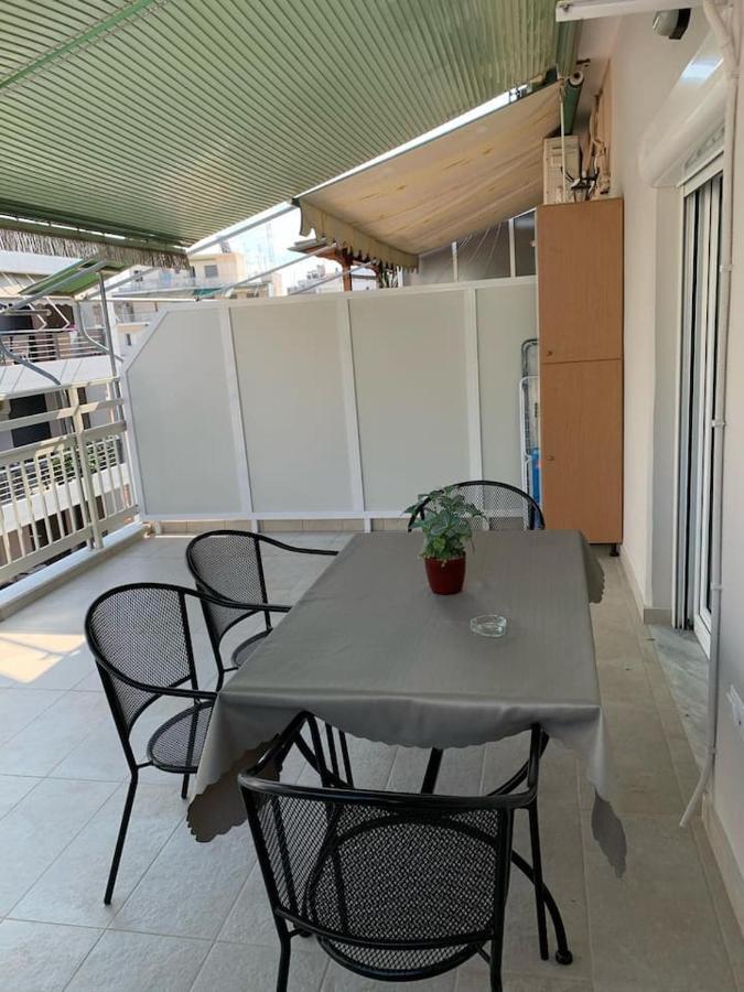 Renovated Apartment In The Center Of Larisa Екстер'єр фото